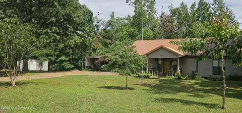 Exterior - 405 Chickasaw Rd, Pope, MS 38658 photo 2 of 5