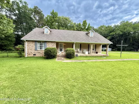 1332 Auburn Dr, Bogue Chitto, MS 39629