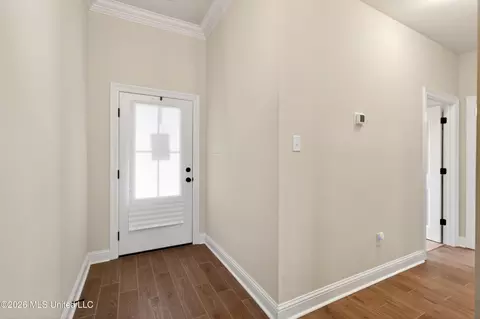 Entry Way - 4 Sylvia Cv, Long Beach, MS 39560 photo 2 of 4