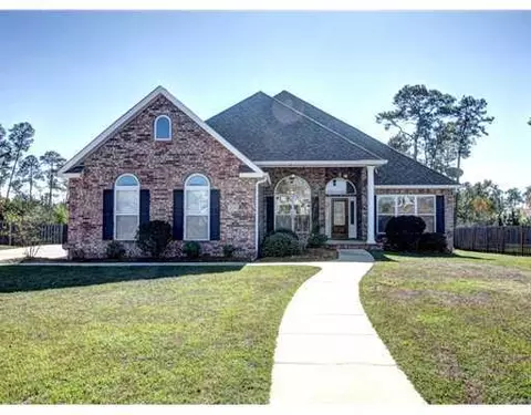 6200 E Mossy Oak Dr, Ocean Springs, MS 39564