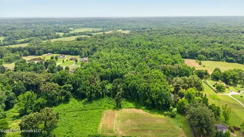 6501 Church Rd, Horn Lake, MS 38637