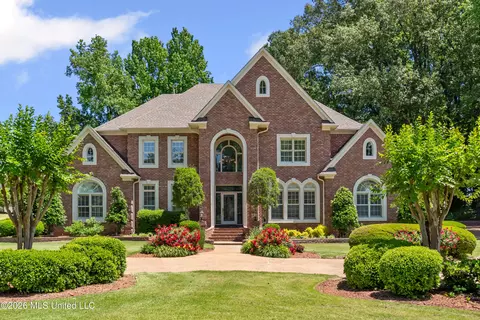 5138 Saint Andrews Cv, Olive Branch, MS 38654