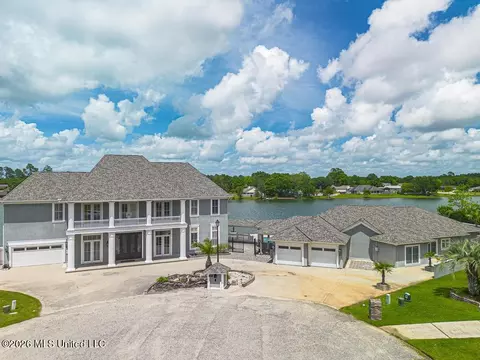 19384 Leeward Cv, Gulfport, MS 39503