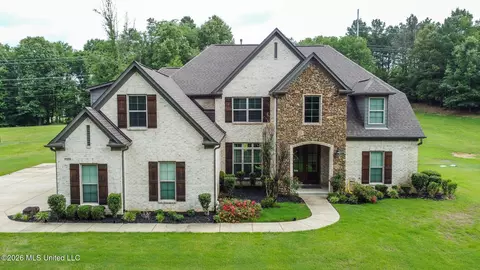 11250 Miller Rd, Olive Branch, MS 38654