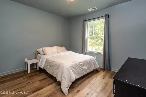 Bedroom - 235 Magnolia Hts Dr, Hernando, MS 38632 photo 2 of 5