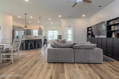 Other - 235 Magnolia Hts Dr, Hernando, MS 38632 photo 1 of 5
