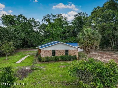 Exterior - 4024 Castenera Ave, Moss Point, MS 39563 photo 2 of 9