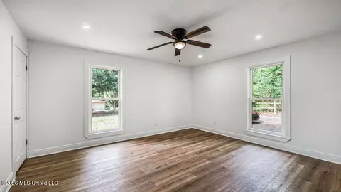 Bedroom - 4024 Castenera Ave, Moss Point, MS 39563 photo 1 of 1