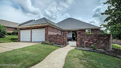 104 Greens View Dr, Madison, MS 39110