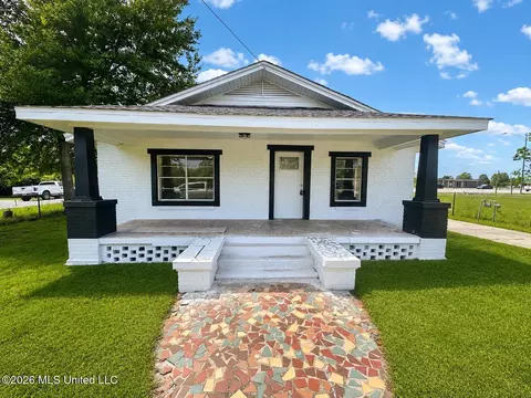 8107 Alabama Ave, Gulfport, MS 39501