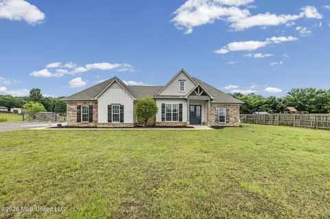 750 Moore Loop, Byhalia, MS 38611