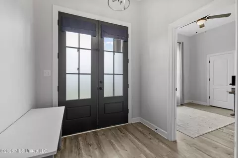 Entry Way - 750 Moore Loop, Byhalia, MS 38611 photo 1 of 2