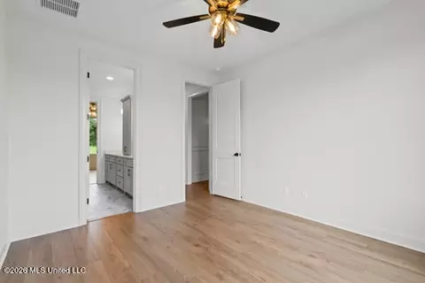 Bedroom - 5416 Grayson Way, Hernando, MS 38632 photo 3 of 8