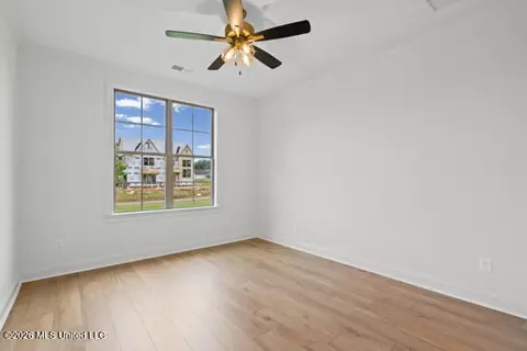 Bedroom - 5416 Grayson Way, Hernando, MS 38632 photo 2 of 8