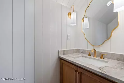 Bath - 5416 Grayson Way, Hernando, MS 38632 photo 3 of 4