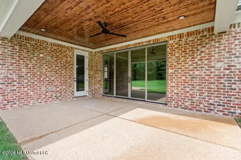 Exterior - 5416 Grayson Way, Hernando, MS 38632 photo 4 of 6