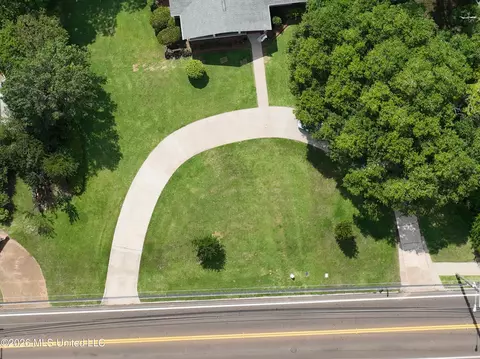 View/Area - 718 S College St, Brandon, MS 39042 photo 2 of 2