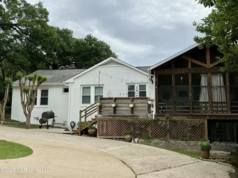 Other - 718 S College St, Brandon, MS 39042 photo 14 of 22