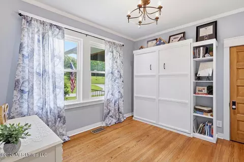 Bedroom - 718 S College St, Brandon, MS 39042 photo 1 of 6