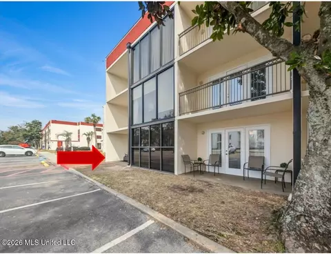 2046 Beach Blvd #121, Biloxi, MS 39531