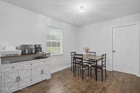 Dining - 105 Hall St, Wiggins, MS 39577 photo 1 of 1