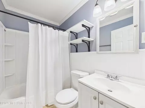 Bath - 180 Iris St, Biloxi, MS 39531 photo 1 of 1