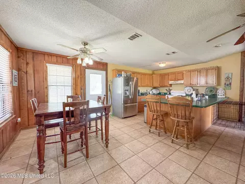 Kitchen - 2336 Dummyline Rd, Lambert, MS 38643 photo 1 of 6