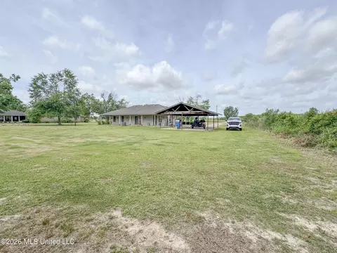 Exterior - 2336 Dummyline Rd, Lambert, MS 38643 photo 17 of 27