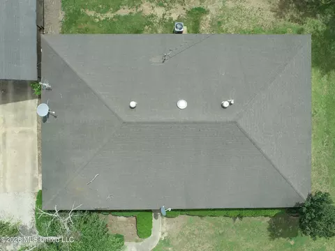 View/Area - 2336 Dummyline Rd, Lambert, MS 38643 photo 8 of 8
