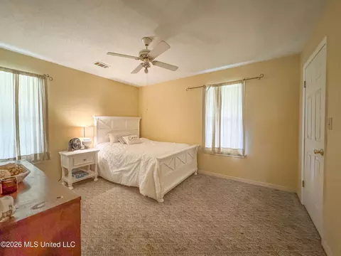Bedroom - 2336 Dummyline Rd, Lambert, MS 38643 photo 3 of 8