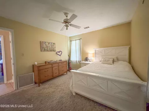 Bedroom - 2336 Dummyline Rd, Lambert, MS 38643 photo 4 of 8