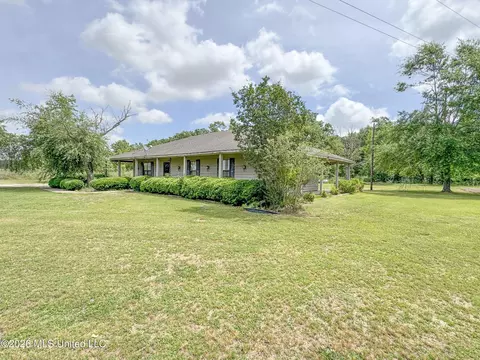 Exterior - 2336 Dummyline Rd, Lambert, MS 38643 photo 24 of 27