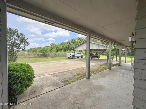 Exterior - 2336 Dummyline Rd, Lambert, MS 38643 photo 14 of 27