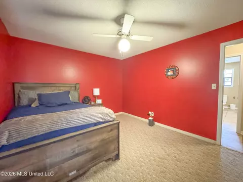 Bedroom - 2336 Dummyline Rd, Lambert, MS 38643 photo 2 of 8