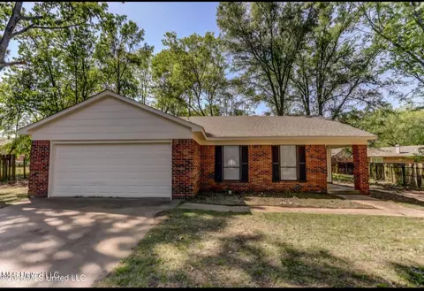 770 Pinestone Pl, Southaven, MS 38671