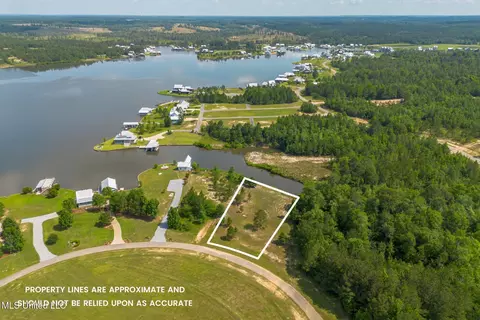 lot8 The Moorings, Lumberton, MS 39455