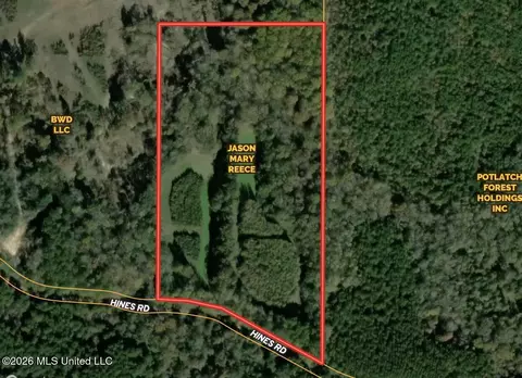 672 Hines Rd, Camden, MS 39045