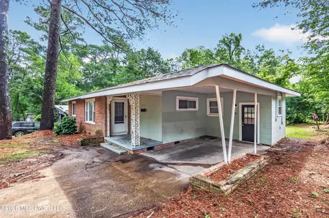 4336 Woodland Ave, Jackson, MS 39206