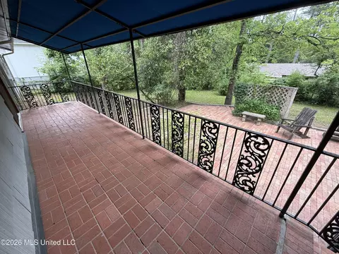 Exterior - 1726 Winchester St, Jackson, MS 39211 photo 5 of 15