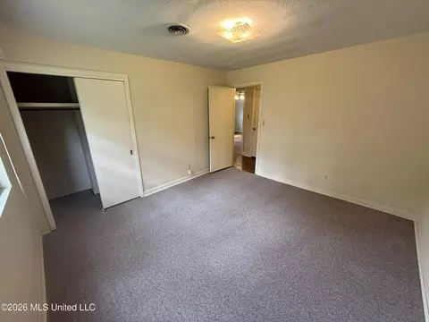 Bedroom - 1726 Winchester St, Jackson, MS 39211 photo 1 of 10