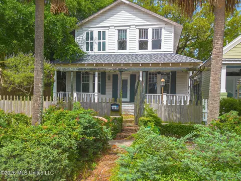 1111 31st Ave, Gulfport, MS 39501