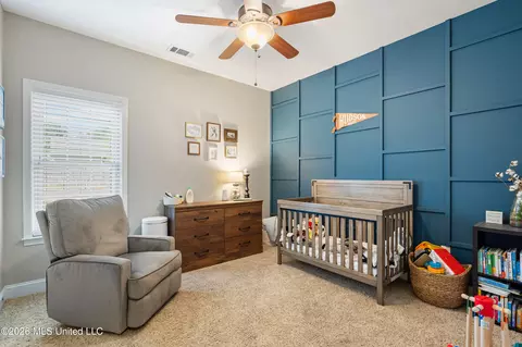 Bedroom - 1457 E Lake Front Dr, Hernando, MS 38632 photo 4 of 6