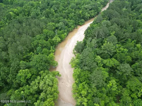 2986 Oldenburg Rd, Meadville, MS 39653