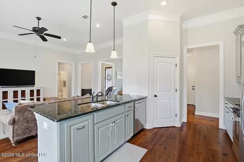 Entry Way - 603 Tucker Xing, Brandon, MS 39042 photo 4 of 6