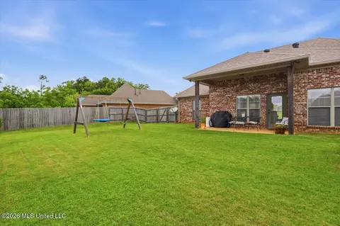 Exterior - 603 Tucker Xing, Brandon, MS 39042 photo 6 of 7