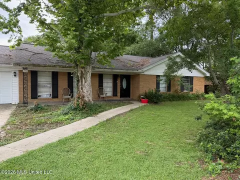 444 Klondyke Rd, Long Beach, MS 39560