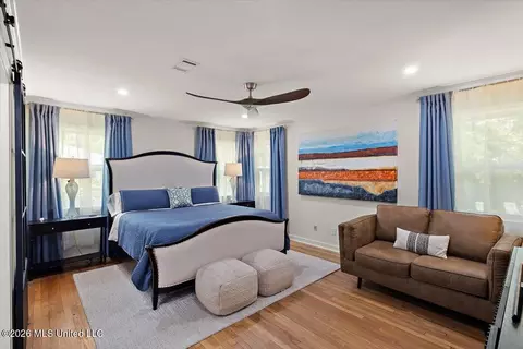 Bedroom - 3669 Cavalier Dr, Jackson, MS 39216 photo 1 of 7