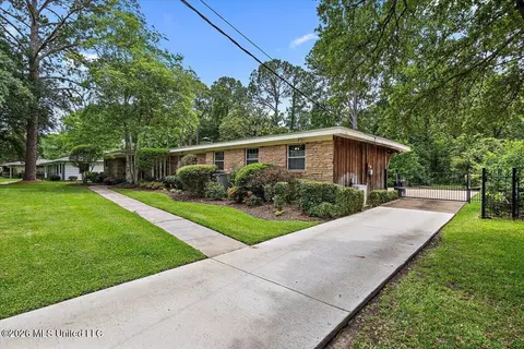 Exterior - 3669 Cavalier Dr, Jackson, MS 39216 photo 1 of 9
