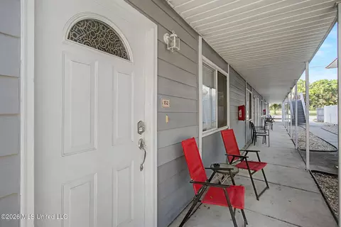1664 Beach Blvd #152, Biloxi, MS 39531