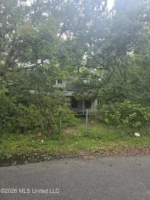 6505 Elder Ferry Rd, Moss Point, MS 39563